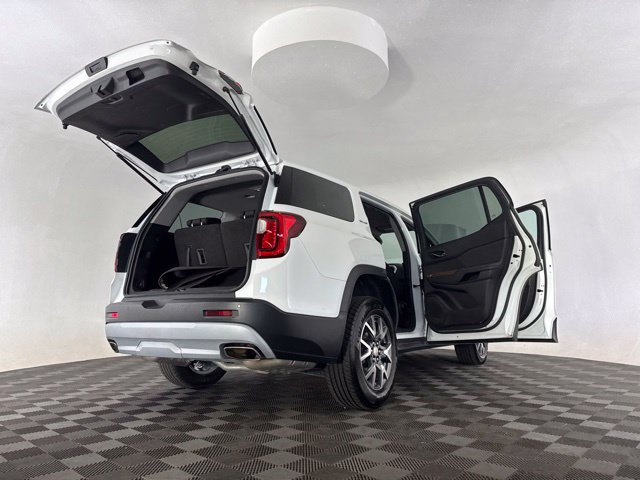 Used 2023 GMC Acadia SLE FWD image 27