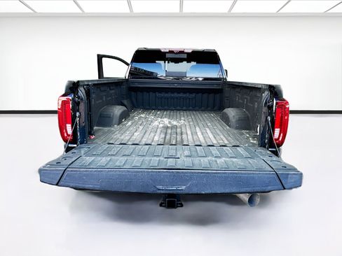 Used 2022 GMC Sierra 2500 Denali w/ Denali Ultimate Package image 18