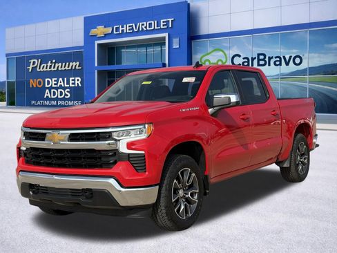 Used 2024 Chevrolet Silverado 1500 LT AWD/4WD image 3