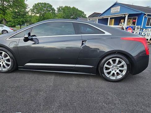 Used 2014 Cadillac ELR w/ Luxury Package image 6