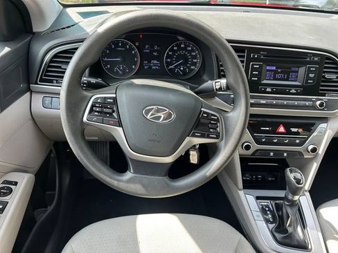 Used 2017 Hyundai Elantra SE w/ Cargo Package FWD image 16