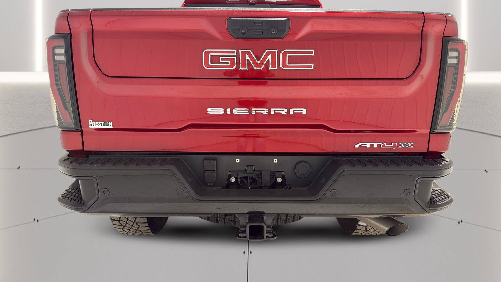 Used 2025 GMC Sierra 2500 AT4X AWD/4WD image 33