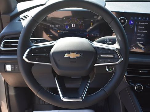 New 2026 Chevrolet Traverse LT w/ Driver Confidence Package FWD image 20