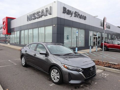 Certified 2025 Nissan Sentra S image 1