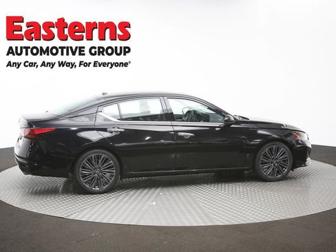 Used 2023 Nissan Altima 2.5 SL FWD image 44
