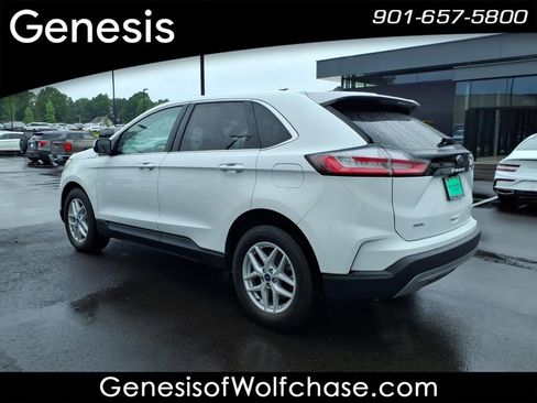 Used 2022 Ford Edge SEL AWD/4WD image 3