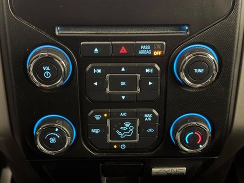 Used 2013 Ford F150 XLT w/ Luxury Equipment Group image 33