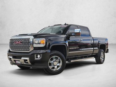 Used 2019 GMC Sierra 2500 Denali w/ Duramax Plus Package
