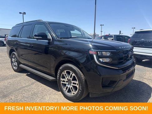 Used 2025 Ford Expedition Active RWD image 1