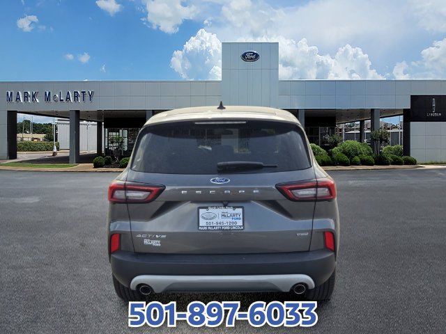 Used 2023 Ford Escape Active FWD image 4