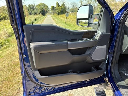 New 2026 Ford F250 Lariat w/ Lariat Ultimate Package image 23