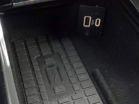 Certified 2023 Lincoln Corsair Reserve w/ Equipment Group 201A image 27