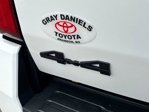 New 2026 Toyota Tacoma TRD Off-Road AWD/4WD image 32