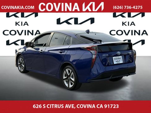 Used 2017 Toyota Prius Three Touring image 6