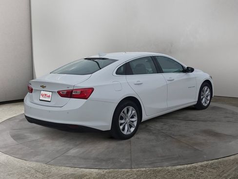 Used 2025 Chevrolet Malibu LT FWD image 5