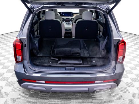 Used 2023 Hyundai Palisade Limited AWD/4WD image 36