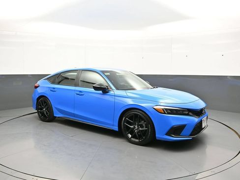 Used 2024 Honda Civic Sport image 4