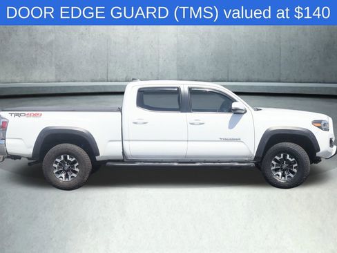 Used 2023 Toyota Tacoma TRD Off-Road AWD/4WD image 9