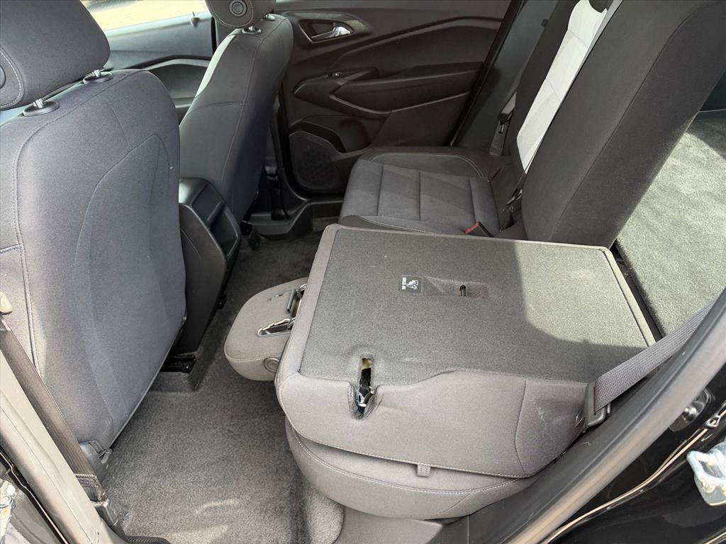 Used 2025 Chevrolet Trax LS FWD image 9