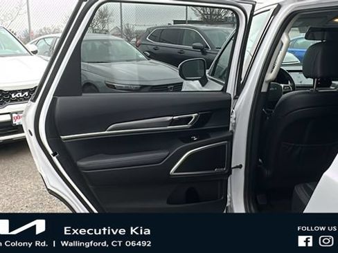 Certified 2023 Kia Telluride S AWD/4WD image 22