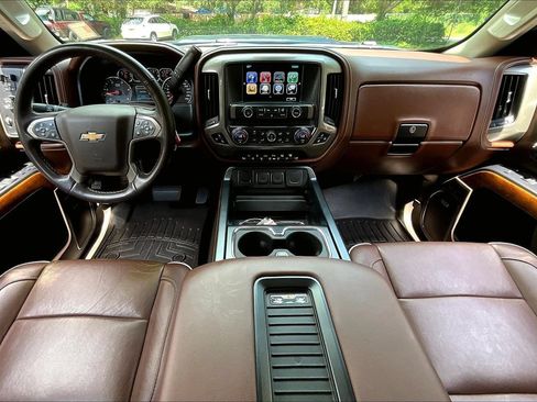 Used 2019 Chevrolet Silverado 3500 High Country w/ Duramax Plus Package AWD/4WD image 7