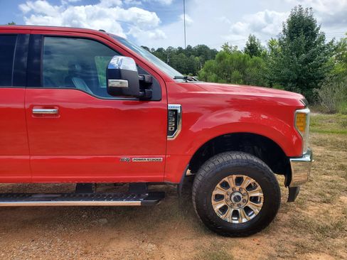 Used 2017 Ford F350 Lariat w/ Chrome Package AWD/4WD image 38