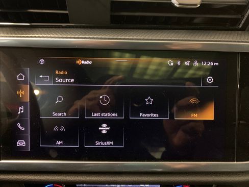 Used 2023 Audi Q3 2.0T Premium Plus w/ Premium Plus Package image 27