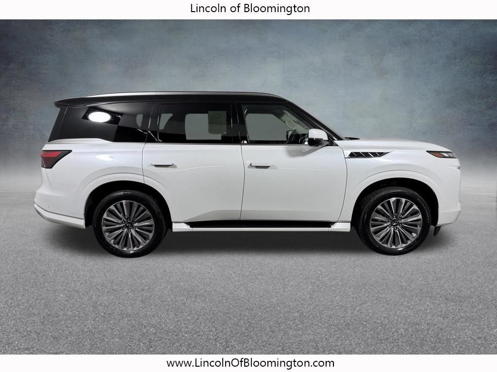 Used 2025 INFINITI QX80 Sensory AWD/4WD image 7
