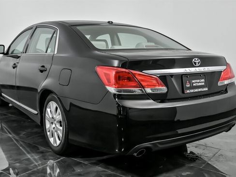Used 2012 Toyota Avalon image 9