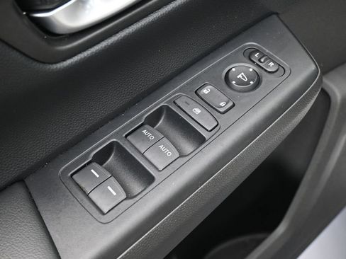 Used 2024 Honda CR-V EX image 14