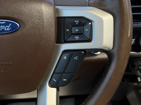 Used 2019 Ford F150 King Ranch w/ Equipment Group 601A Luxury AWD/4WD image 40