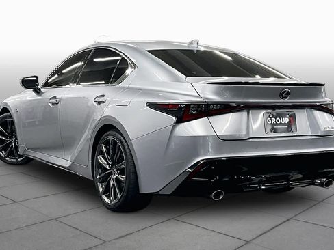 Used 2023 Lexus IS 350 F Sport RWD image 12