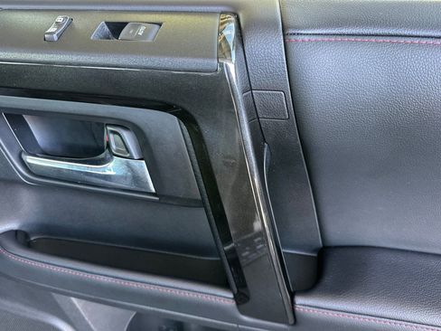 Used 2024 Toyota 4Runner TRD Off-Road Premium image 21