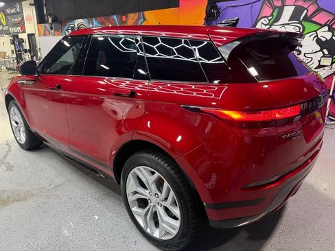 Used 2020 Land Rover Range Rover Evoque R-Dynamic SE image 3