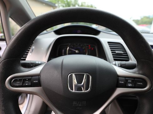 Used 2009 Honda Civic Hybrid Sedan image 18