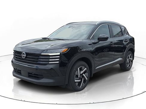 New 2026 Nissan Kicks SV FWD image 3