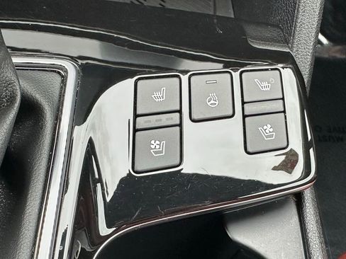 Used 2023 Kia Sportage SX image 36