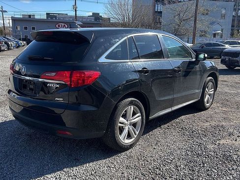 Used 2015 Acura RDX AWD w/ Technology Package image 2