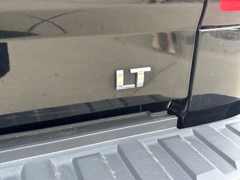 Used 2018 Chevrolet Silverado 1500 LT w/ All Star Edition AWD/4WD image 29