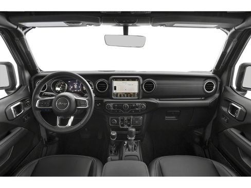 Used 2023 Jeep Wrangler Unlimited Sahara w/ Cold Weather Group AWD/4WD image 5
