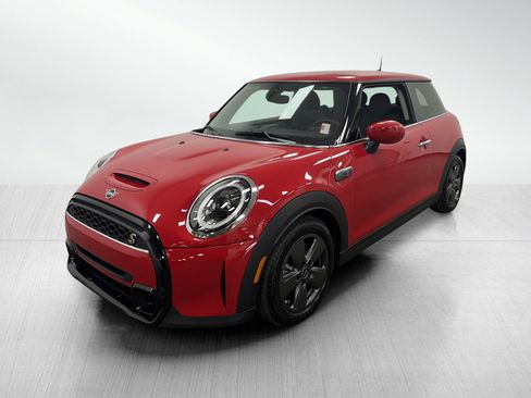 Used 2024 MINI Cooper S image 2