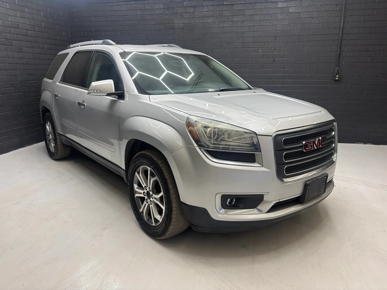 Used 2014 GMC Acadia SLT FWD image 1