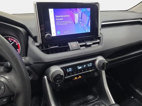 Certified 2025 Toyota RAV4 XLE AWD/4WD image 17