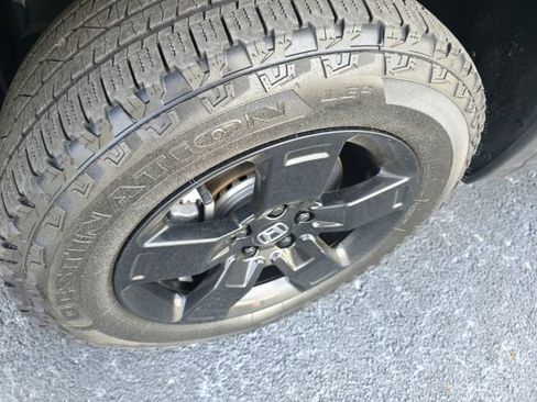 Used 2024 Honda Ridgeline Black Edition image 10