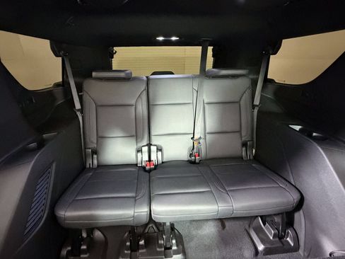 Used 2021 Chevrolet Tahoe LT w/ LT Signature Package RWD image 7