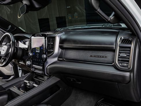 Used 2021 RAM 1500 Limited w/ Night Edition image 18