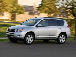 Used 2011 Toyota RAV4 4WD w/ Upgrade Value Pkg video 1