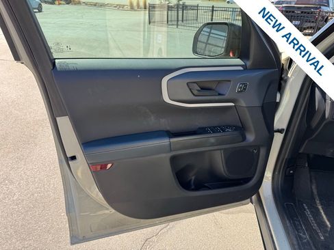 Used 2024 Ford Bronco Sport Outer Banks w/ Tech Package image 17