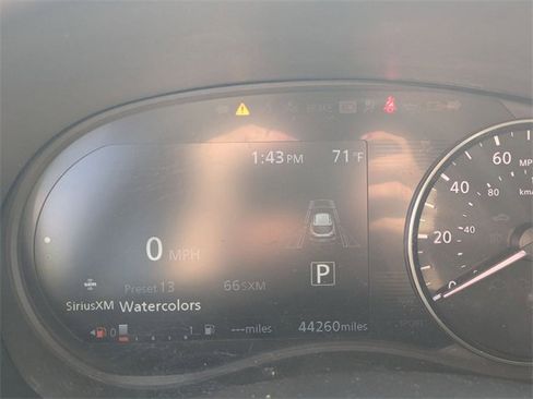 Used 2021 Nissan Kicks SV image 19