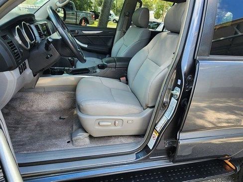 Used 2005 Toyota 4Runner Limited RWD image 21